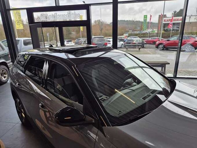 Opel Grandland NEUES MODELL 194 PS Automatik Anh&auml;ngerkupplung Plug-In Hybrid 