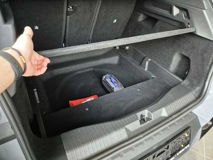 Opel Grandland NEUES MODELL 194 PS Automatik Anh&auml;ngerkupplung Plug-In Hybrid 