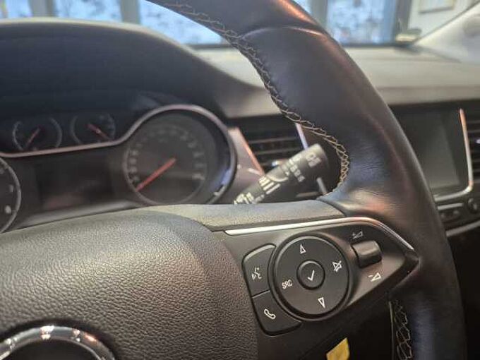 Opel Crossland X Innovation Anh&auml;ngerkupplung Sitzheizung Lenkradheizung NAVI R&uuml;ckfahrkamera