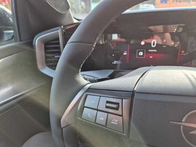 Opel Mokka-B GS Automatik Tageszulassung Facelift Alcantara Massagesitz