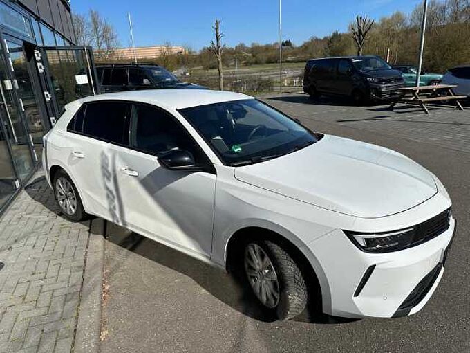 Opel Astra-L Limousine 131PS(B) Automatik 