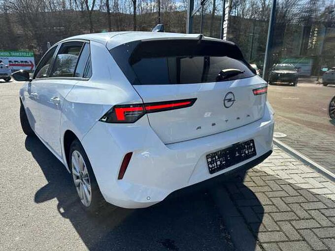 Opel Astra-L Limousine 131PS(B) Automatik 