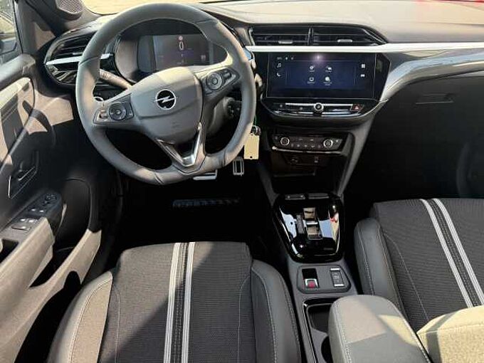 Opel Corsa-F Tageszulassung NEU GS Winterpaket Automatik MEHV Allwetter LED 2xPDC Kamera