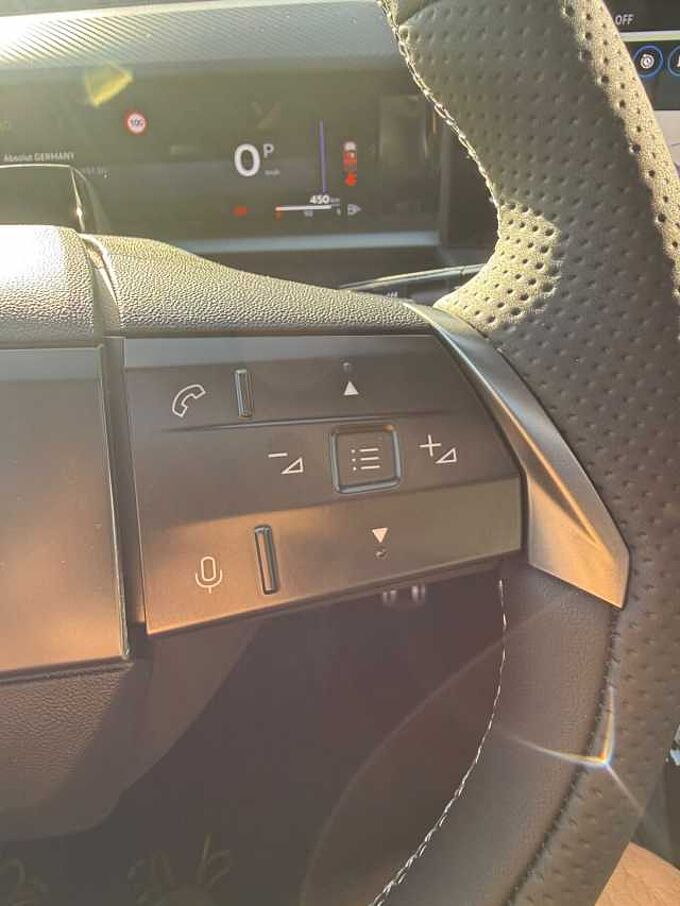 Opel Grandland 2026 MHEV 145PS GS AUTOMATIK VOLLLEDER PANORAMA SOUNDSYSTEM MATRIX-LED