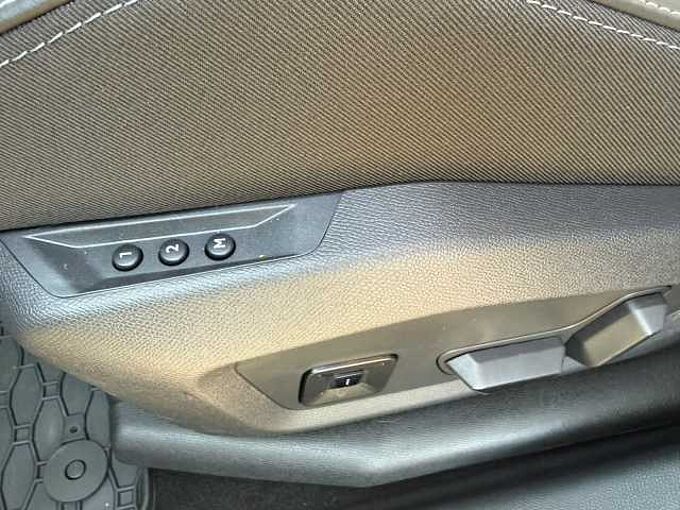 Opel Grandland 2026 MHEV 145PS GS AUTOMATIK VOLLLEDER PANORAMA SOUNDSYSTEM MATRIX-LED