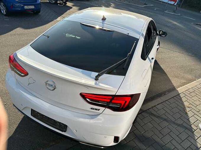 Opel Insignia GSi 2.0Turbo 230PS Automatik Allrad LED-Matrix VollLeder Brembo Memory (...)