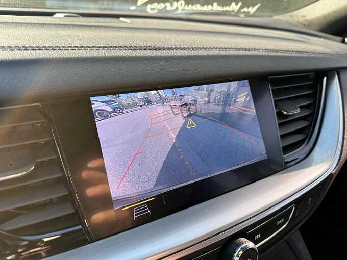 Opel Insignia GSi 2.0Turbo 230PS Automatik Allrad LED-Matrix VollLeder Brembo Memory (...)
