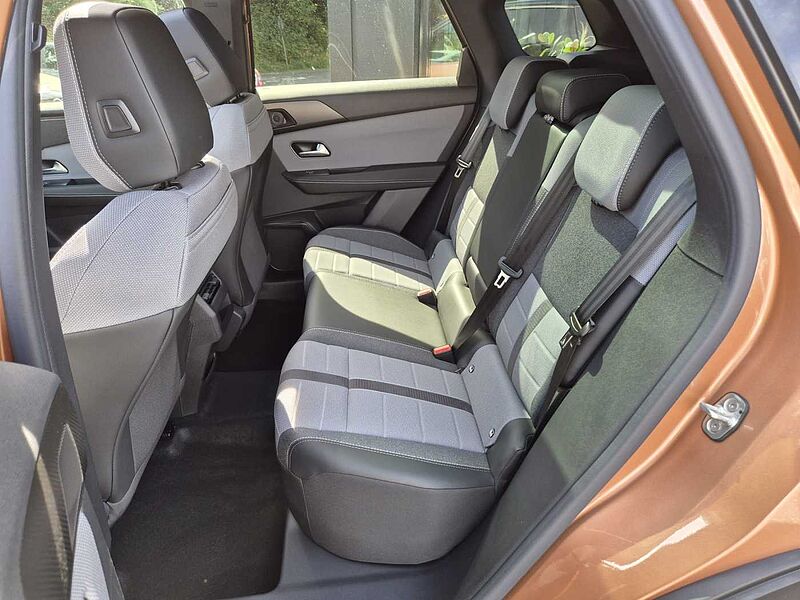 Opel Grandland 2025 145PS GS-Ausstattung Anhängerkupplung Allwetter etc.