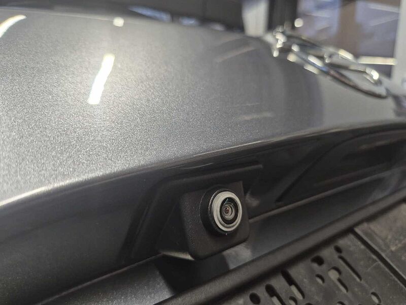 Opel Crossland X Innovation Anh&auml;ngerkupplung Sitzheizung Lenkradheizung NAVI R&uuml;ckfahrkamera