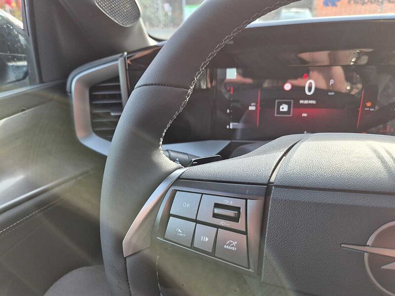 Opel Mokka-B GS Automatik Tageszulassung Facelift Alcantara Massagesitz