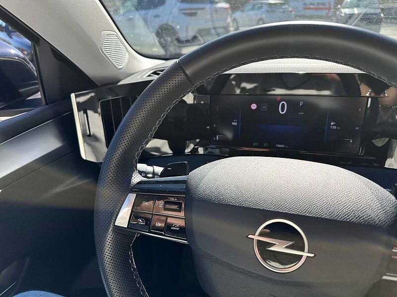 Opel Astra-L Limousine 131PS(B) Automatik