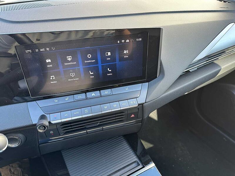 Opel Astra-L Limousine 131PS(B) Automatik