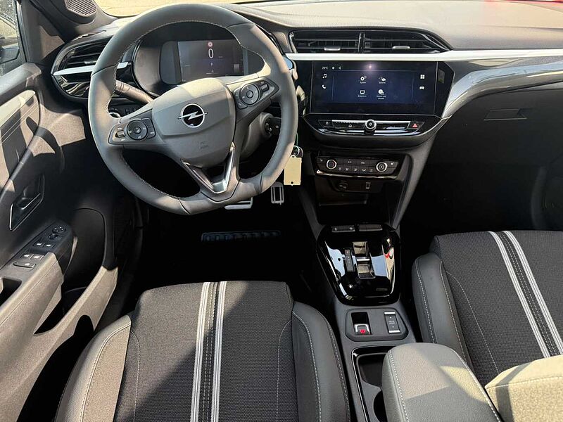 Opel Corsa-F Tageszulassung NEU GS Winterpaket Automatik MEHV Allwetter LED 2xPDC Kamera