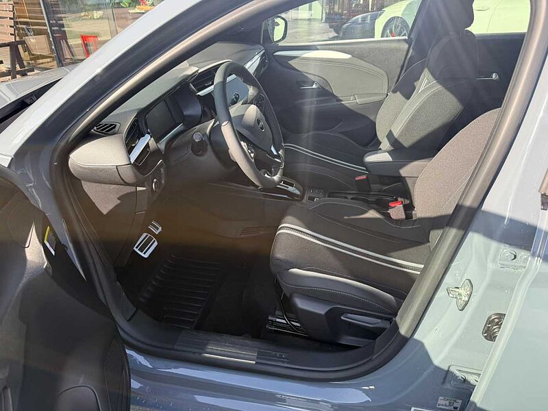 Opel Corsa-F Tageszulassung NEU GS Winterpaket Automatik MEHV Allwetter LED 2xPDC Kamera