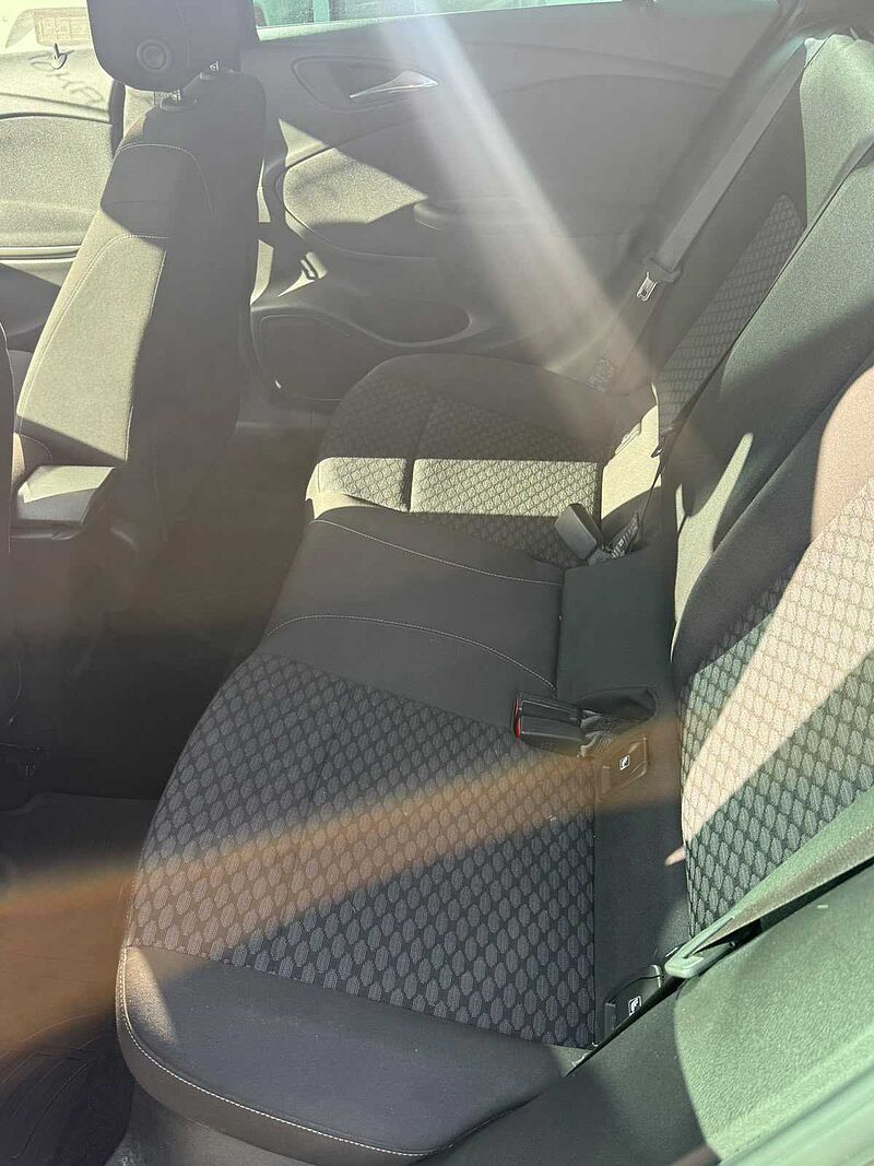 Opel Astra-K 2020 Sportstourer Automatik Allwetter Navi Sitzheizung Lenkradheizung ACC (. ..)